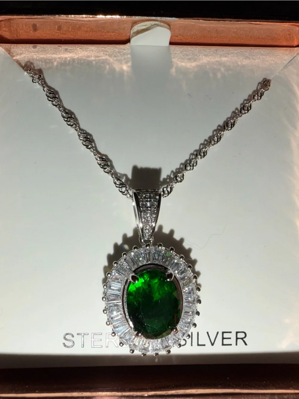 Sterling Silver Green Oval Pendant Necklace